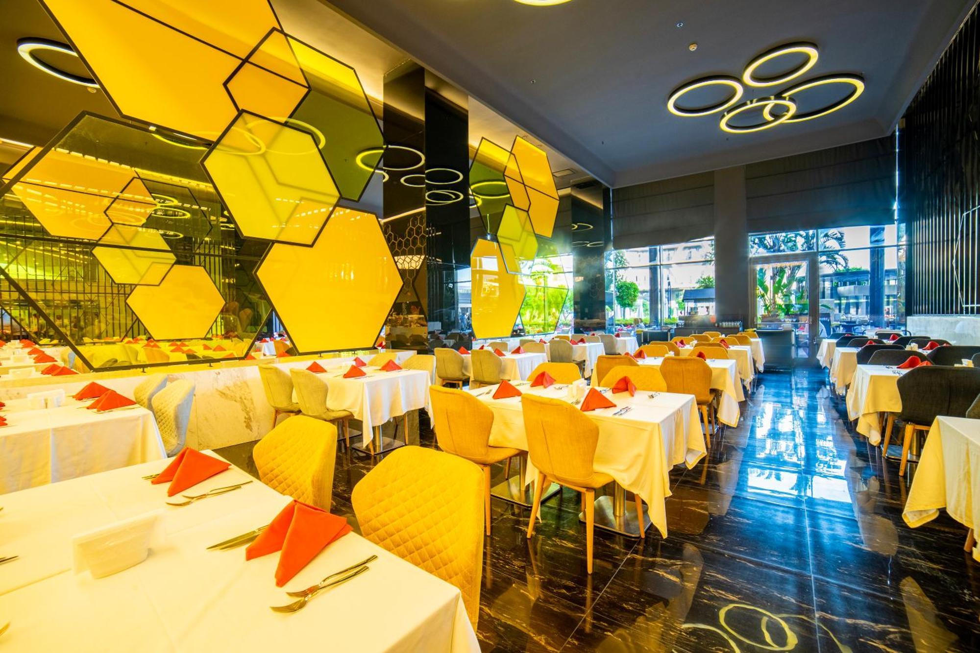Bosphorus Sorgun Hotel Ultra Allinclusive Side Exterior photo