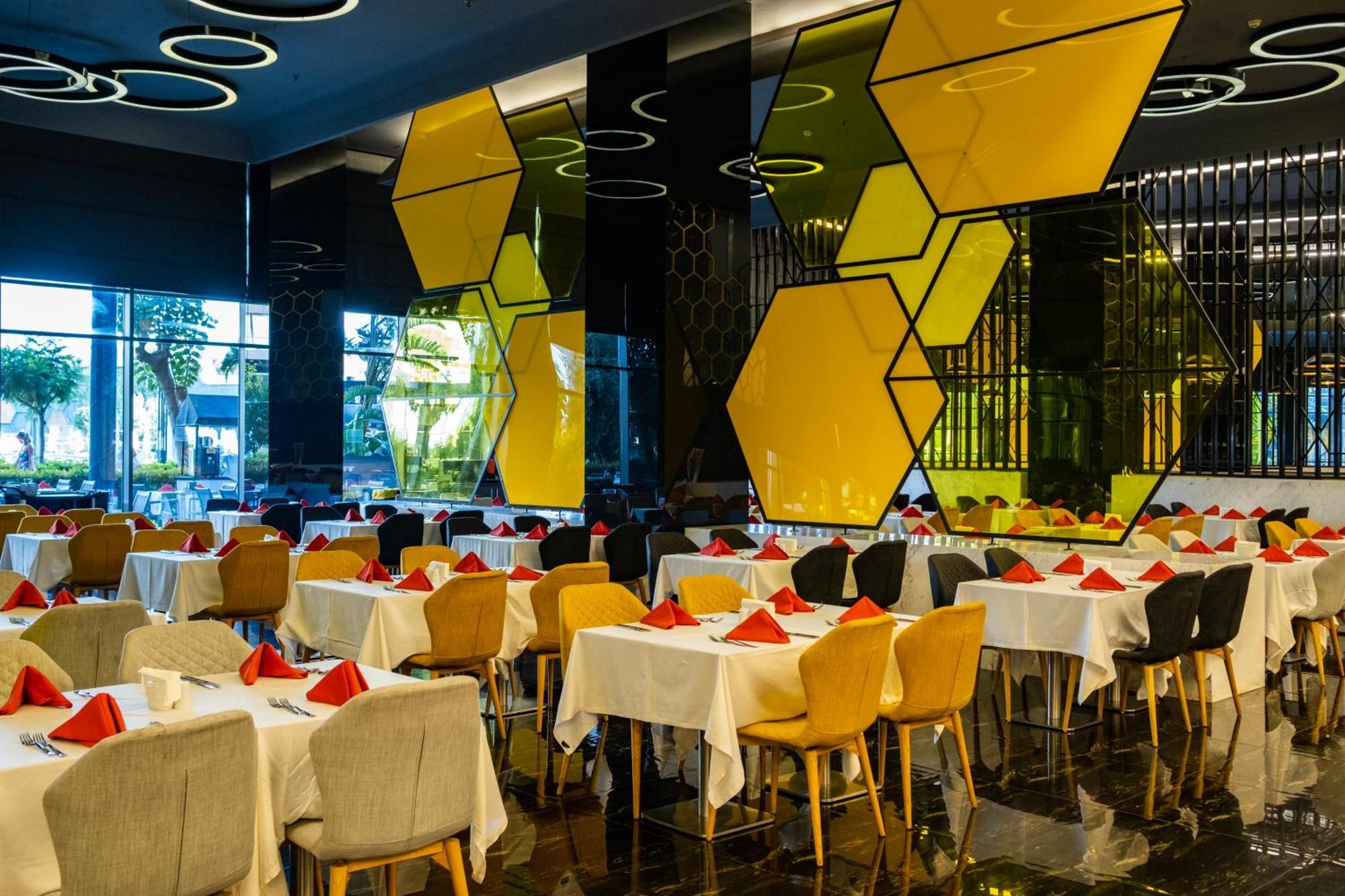 Bosphorus Sorgun Hotel Ultra Allinclusive Side Exterior photo