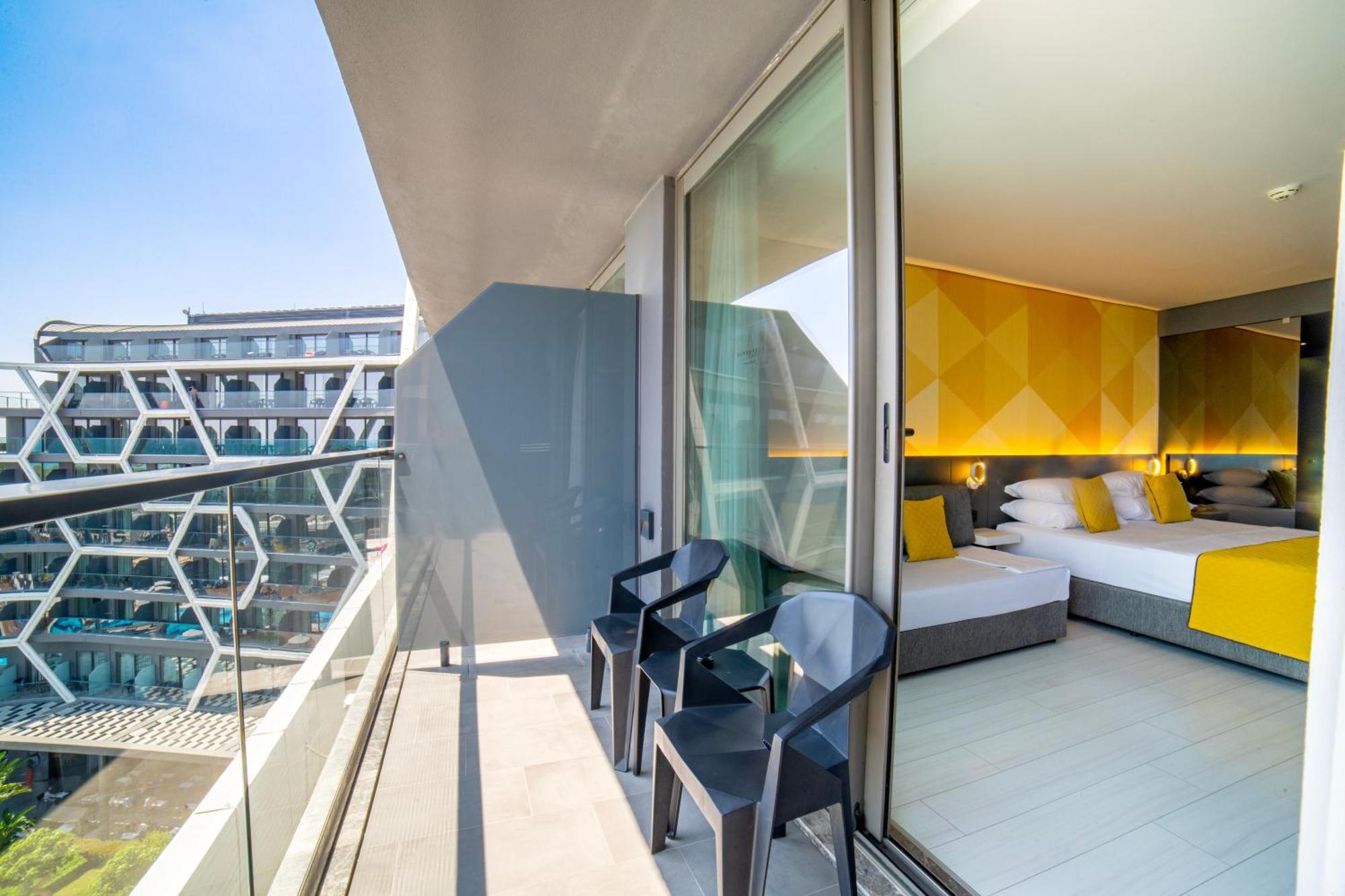 Bosphorus Sorgun Hotel Ultra Allinclusive Side Exterior photo